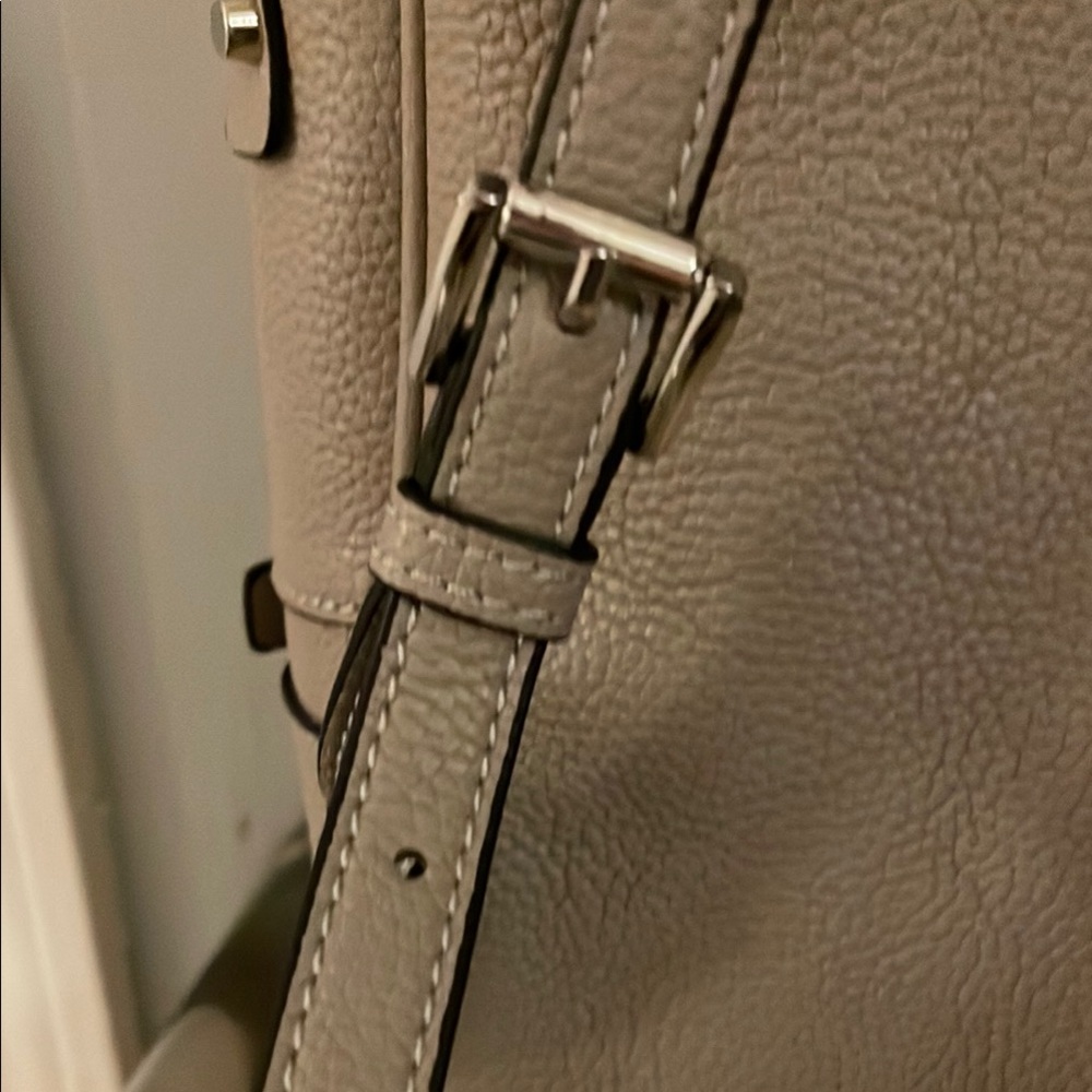 Michael Kors Rhea Backpack - Picture 4 of 14